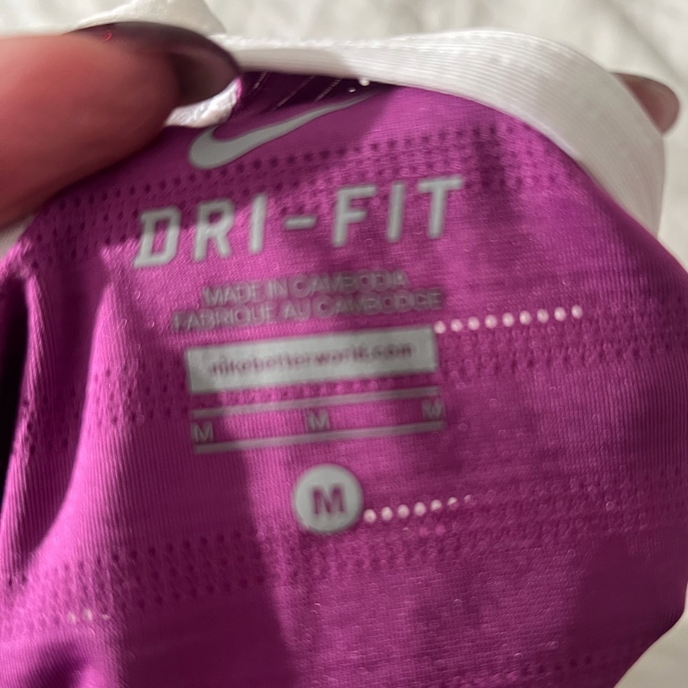 Nike dry fit tennis Tank Top - Picture 3 of 3